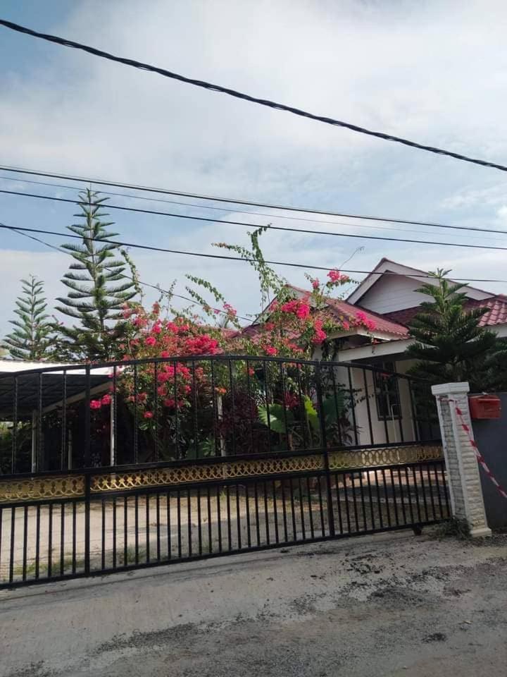 Langkawi Homestay Bunga Padi Kuah Exterior foto